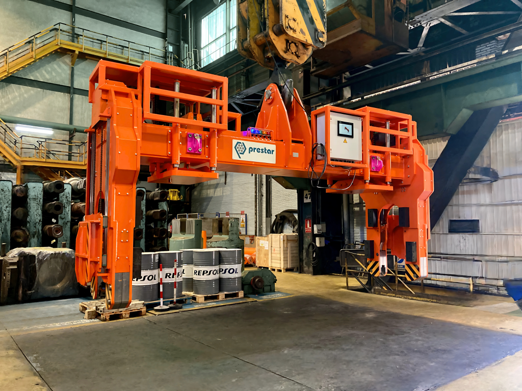 Kleště na manipulaci s válcovacími válci Mill Roll Handling Tongs Roll Lifting Tong C-Hook Gripper for Mill Rolls