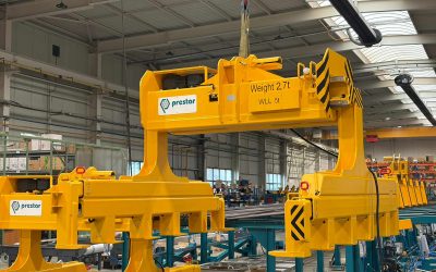 Teleskopické kleště pro svazky plechů